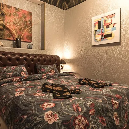 Apartamento King Lux - Top Location - Massage - Garden! *