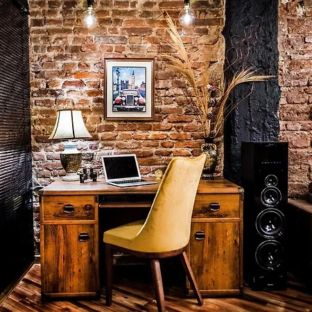 King Lux - Top Location - Massage - Garden! Apartamento *